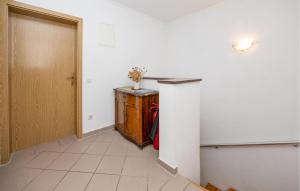 Fotografia z galérie ubytovania Apartment Vojskovo Iii v destinácii Lokva Rogoznica