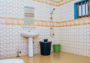 Koupelna v ubytování studio paisible en cœur de cité
