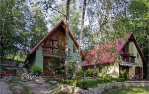 Το κτήριο όπου στεγάζεται  η παραθεριστική κατοικία +22 φωτογραφίες