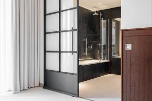 Un baño de Ruby Molly Hotel Dublin
