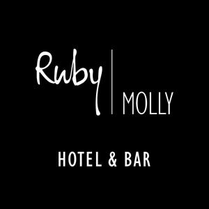 Certificado, premio, señal o documento que está expuesto en Ruby Molly Hotel Dublin
