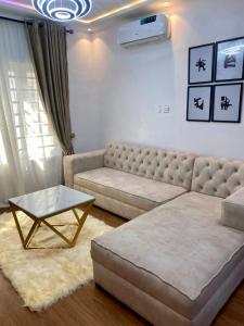 Χώρος καθιστικού στο Luxury Sea View One Bedroom Apartment, Ikate