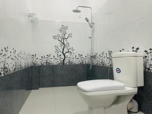 A bathroom at Cinnamon City