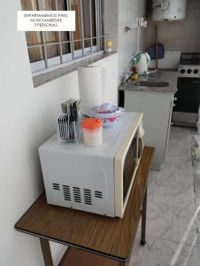 マラルグエにあるDepartamentos PAEZのギャラリーの写真