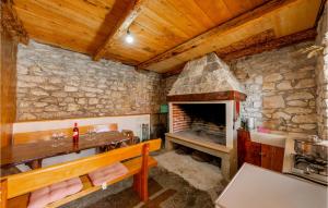 Fotografie z fotogalerie ubytování Cozy Home In Seget Donji v Trogiru