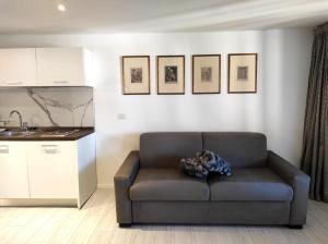 Afbeelding uit fotogalerij van MANTICA CATTANEO APPARTAMENT in Pordenone +41 foto's