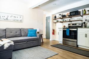 Köök või kööginurk majutusasutuses Coastal Bungalow +10 fotot