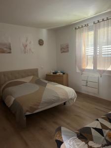 Gallery image of APPARTEMENT Studio neuf bas de villa Gorges du verdon à RIEZ in Riez