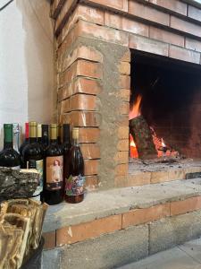 Nápoje v ubytování Leonidze Guesthouse