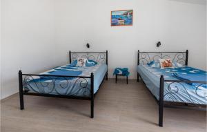 Posteľ alebo postele v izbe v ubytovaní Beautiful Home In Peracko Blato