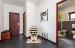 Fotografia z galérie ubytovania Gorgeous Apartment In Senj With Kitchen v destinácii Senj
