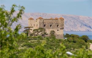 Fotografia z galérie ubytovania Gorgeous Apartment In Senj With Kitchen v destinácii Senj