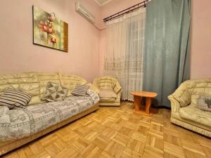 Posedenie v ubytovaní Апартаменти 4-кімнатні в центрі, поруч Майдан Незалежності