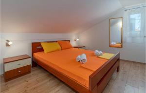 Posteľ alebo postele v izbe v ubytovaní Pet Friendly Home In Novi Vinodolski