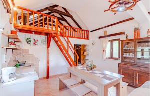 Φωτογραφία από το άλμπουμ του Holiday Home Ston With A Fireplace 388 στο Ston