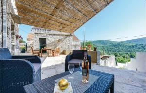 En generel udsigt til bjerge eller udsigt til bjerge taget fra feriehuset