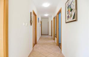 Fotografia z galérie ubytovania Nice Apartment In Veprinac With Wifi v destinácii Veprinac