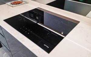 Dapur atau dapur kecil di Ellipse Waterfall Executive Two Bedroom