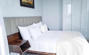 Katil atau katil-katil dalam bilik di Ellipse Waterfall Executive Two Bedroom