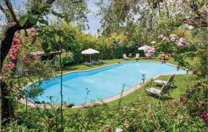 Πισίνα στο ή κοντά στο Villa Amato