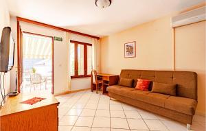 Fotografie z fotogalerie ubytování Awesome Apartment In Zrnovo With Wifi v destinaci Korčula