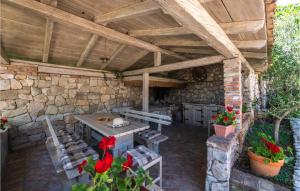 Sân trong/khu vực ngoài trời tại Holiday Home Gornji Rabac Iii