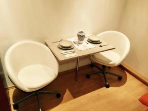Fotografia z galérie ubytovania Cozy 1 bed top floor apartment in the Old town Bratislava v Bratislave