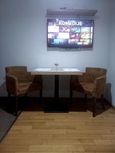 Et tv og/eller underholdning på NM Apartman