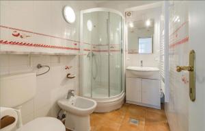 Kúpeľňa v ubytovaní Apartment Dracice Vi