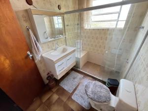 Ένα μπάνιο στο Casa aconchegante +15 φωτογραφίες