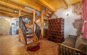 Fotografie z fotogalerie ubytování Holiday Home Golubovo With Fireplace I v destinaci Mednjan