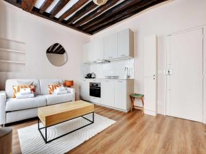 Kuchyň nebo kuchyňský kout v ubytování Charming studio- 2P- Le Marais