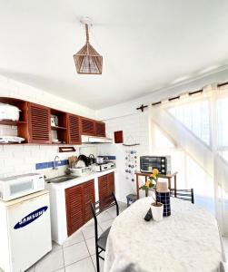 Kuchyň nebo kuchyňský kout v ubytování "Vista al Mar Terraza Privada Pulpos"