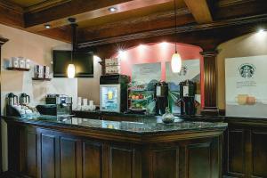 Comodidades para preparar café e chá em The Westin Great Southern Columbus