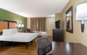 TV a/nebo společenská místnost v ubytování Extended Stay America Select Suites - Salt Lake City - Sandy