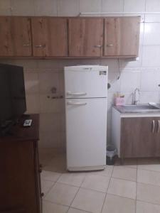 Nhà bếp/bếp nhỏ tại Munzenmayer servicios