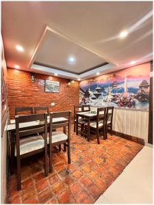 Restaurace v ubytování Satkar Boutique Home