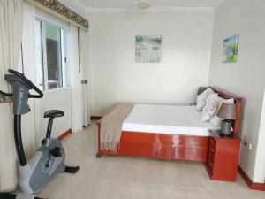 Fitness centrum a/nebo fitness zařízení v ubytování Ocean Breeze Resort