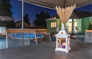 Fotografie z fotogalerie ubytování Nice Home In Murvica With Wifi v destinaci Murvica