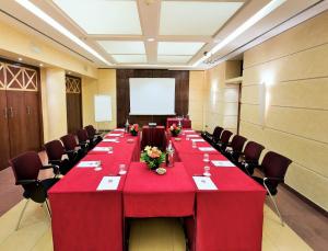 Zaplecze biznesowe lub konferencyjne w obiekcie Hotel IMPERATORI