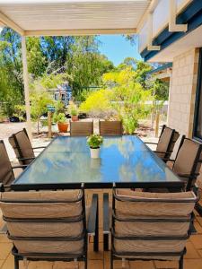 Φωτογραφία από το άλμπουμ του Ocean breeze villa σε Preston Beach
