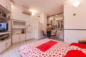 Kuchyň nebo kuchyňský kout v ubytování Apartments Villa Dube