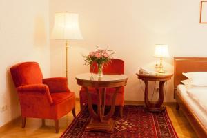 Postel nebo postele na pokoji v ubytování Hotel Kaiserin Elisabeth