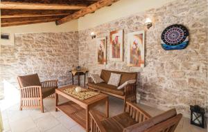 Posezení v ubytování Holiday Home Trgovacka Iii