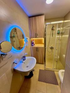 Koupelna v ubytování Hurghada Stylish Heaven Luxury Apartment