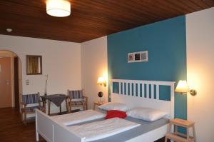Posteľ alebo postele v izbe v ubytovaní Dahoam by Sarina - Rooms & Suites