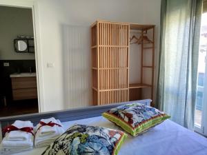 Postel nebo postele na pokoji v ubytování Easy Ray affittacamere