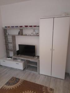 Μια τηλεόραση ή/και κέντρο ψυχαγωγίας στο Palma Apartman