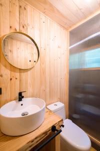 Vannituba majutusasutuses Glamping Dos Rios