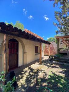 Το κτήριο όπου στεγάζεται  το διαμέρισμα